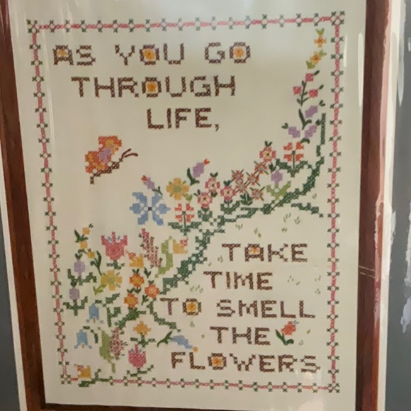 VTG Embroidery Sampler Kit - Picture 2 of 5